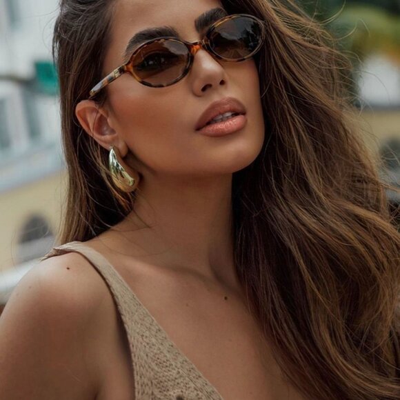 Miu Miu MU04ZS 21C40O Oval Sunglasses – Havana Mahogany\\Grey main image 7